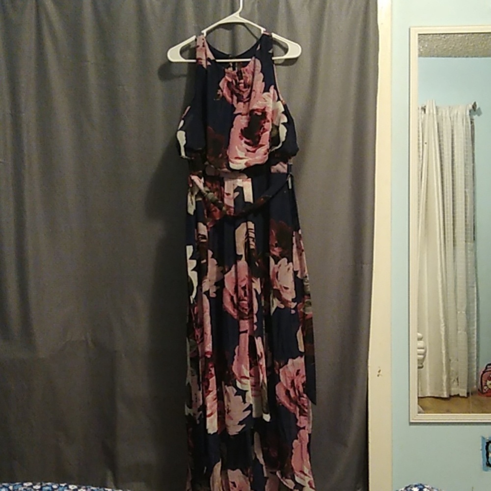 Women's Navy Floral Maxi Dress